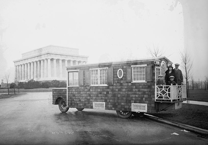 Illustration for article titled Crazy Wooden Homes on Wheels Are Ripped Out of Victorian Dreams